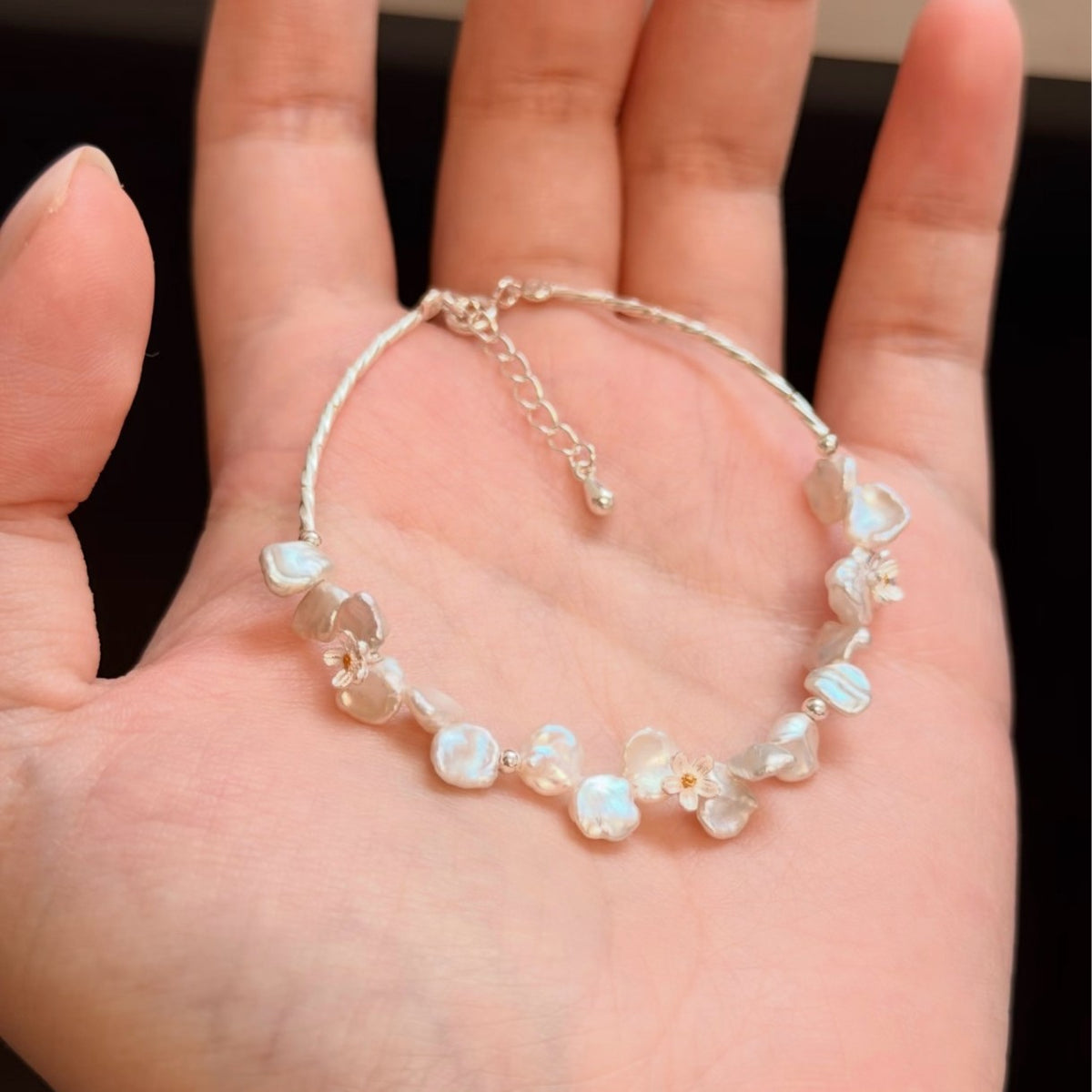 Baroque Pearl Flower Bracelet in 925 Sterling Silver, Freshwater Pearls