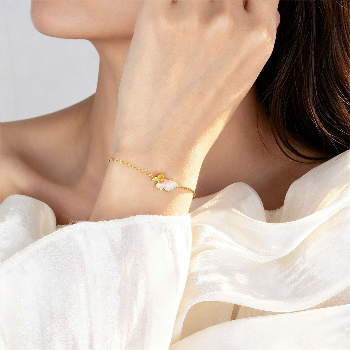 Enamel Butterfly Bracelet in Gold Plated 925 Sterling Silver, Pink Gradient