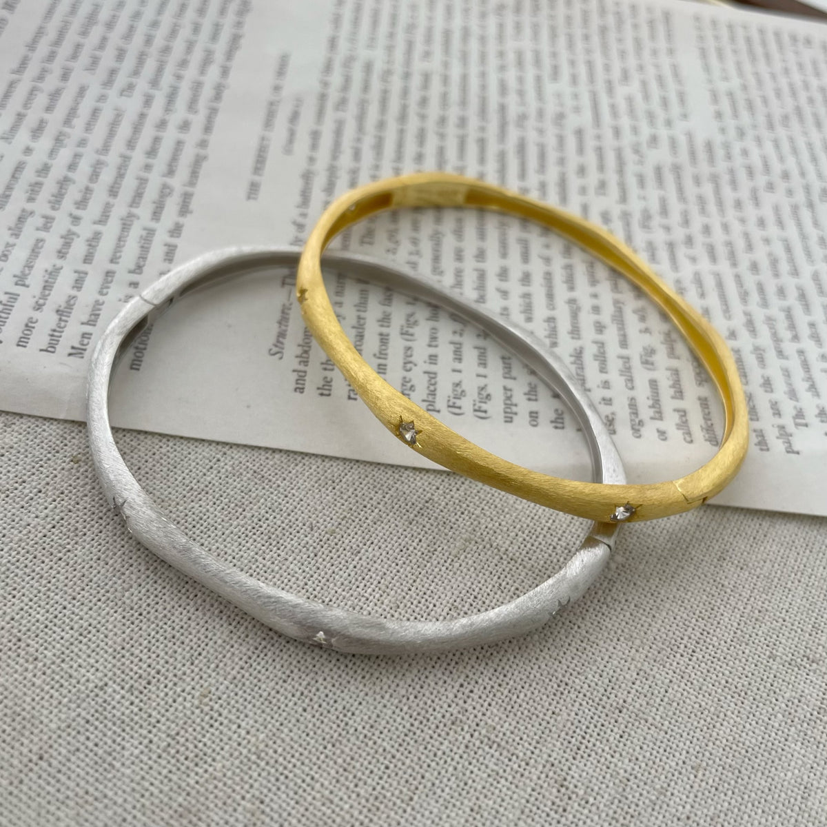 Star Bangle Bracelet in 925 Sterling Silver, Matte Finish Open Cuff