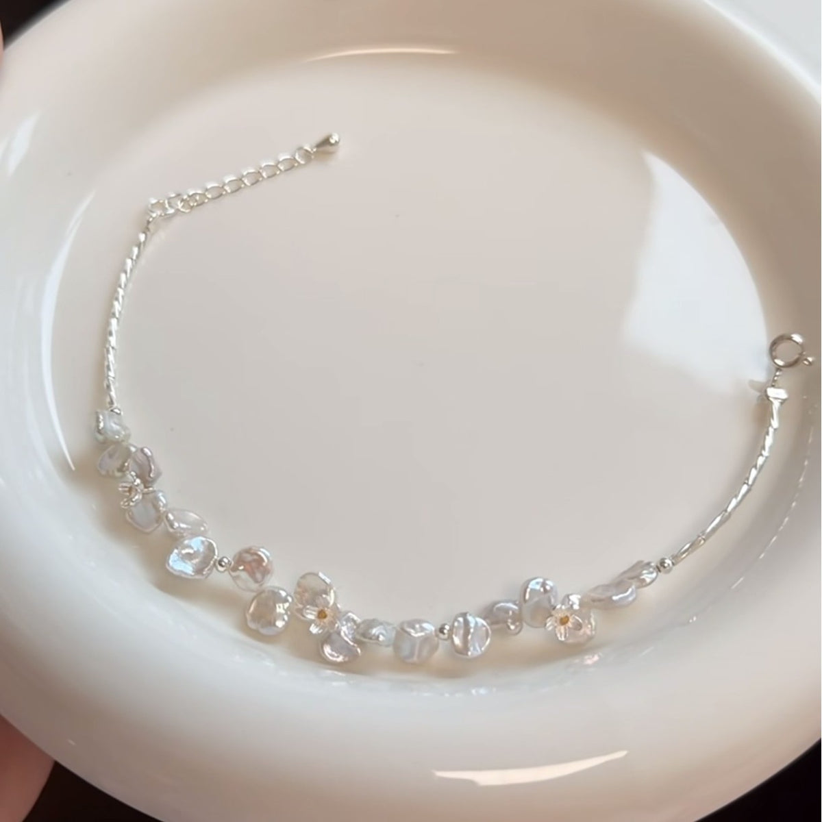 Baroque Pearl Flower Bracelet in 925 Sterling Silver, Freshwater Pearls
