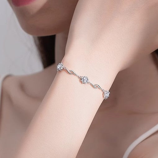 Six-Pointed Star Bracelet in 925 Sterling Silver, Blue or Clear Cubic Zirconia