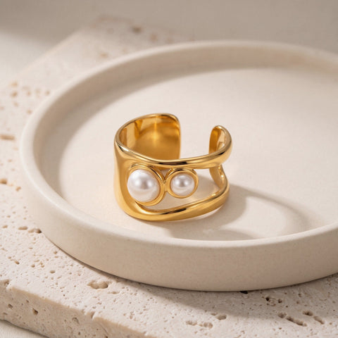 Double Pearl Wide Band Ring in 18K Gold-Plated Stainless Steel