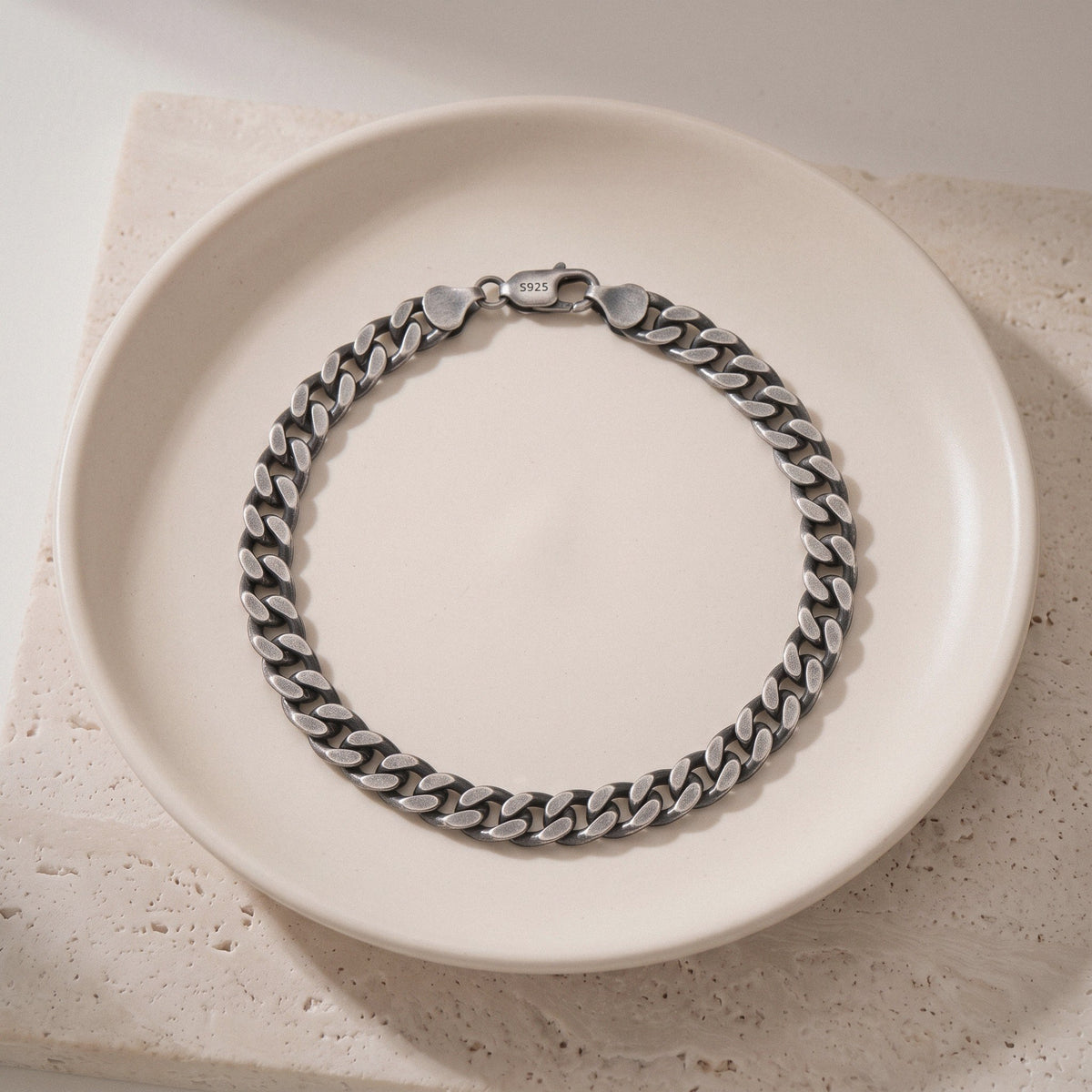 Cuban Link Bracelet in 925 Sterling Silver, 4 mm - Oxidized