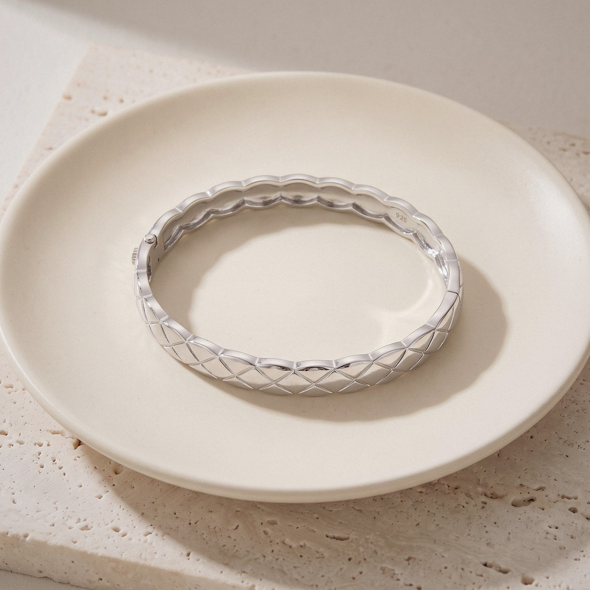 Quilted Bangle Bracelet in 925 Sterling Silver, Narrow or Wide Pavé - Narrow plain - Silver