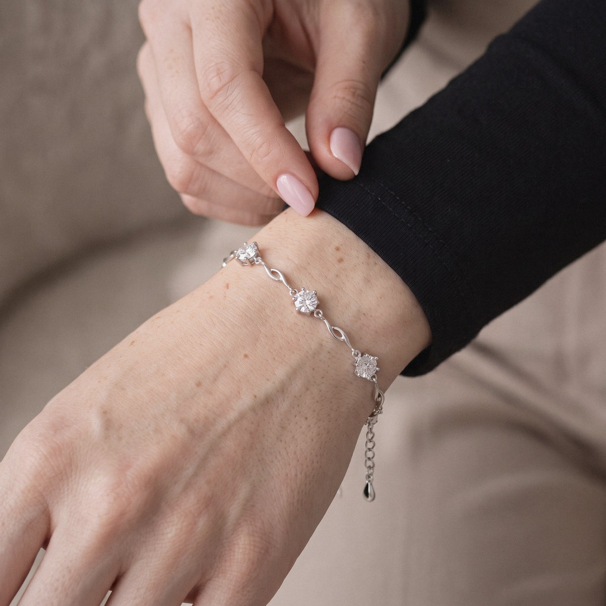 Six-Pointed Star Bracelet in 925 Sterling Silver, Blue or Clear Cubic Zirconia - worn