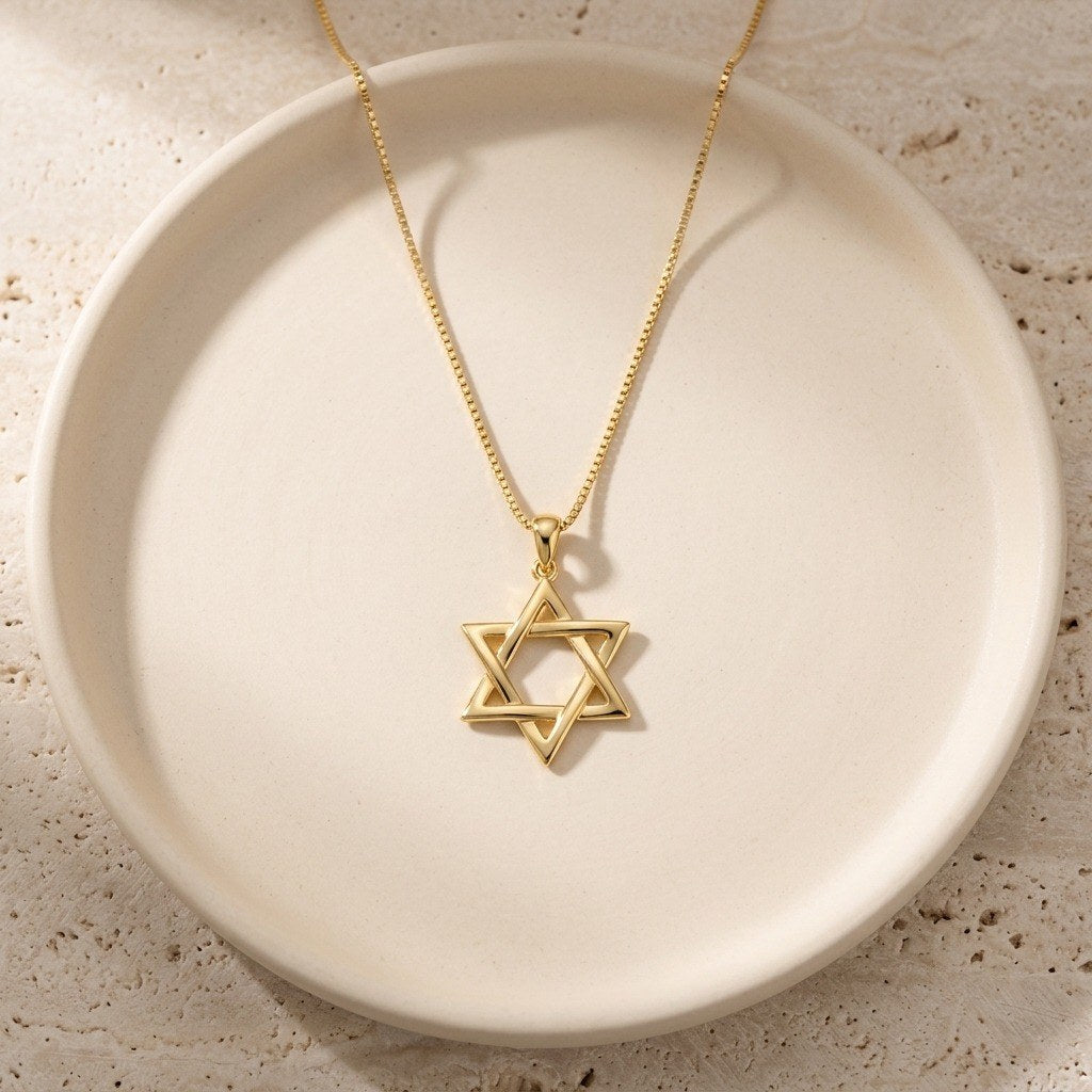 Star of David Necklace in Gold Plated 925 Sterling Silver, Open Outline, 18 Inch Chain